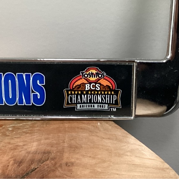 Almost Vintage - 2006 Florida Gators National Champions License Plate Frame - Picture 4 of 10